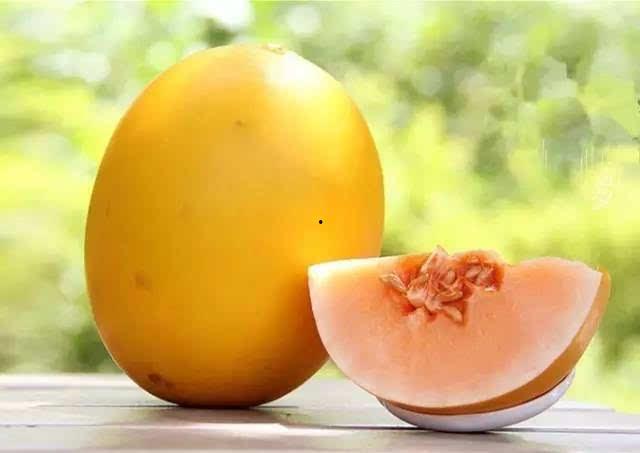 只吃瓜不买瓜下一句,揭秘“只吃瓜不买瓜”现象背后的社会心理