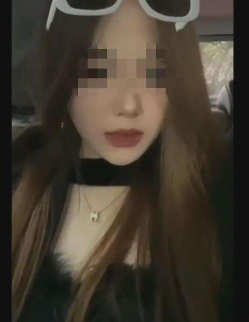 模特吃瓜视频,揭秘娱乐圈幕后故事