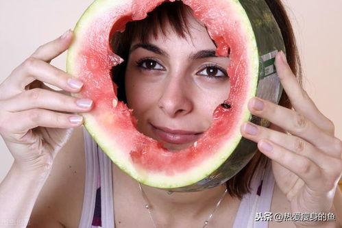 灯仔吃瓜,揭秘娱乐圈那些不为人知的幕后故事 第2张 灯仔吃瓜,揭秘娱乐圈那些不为人知的幕后故事 第2张