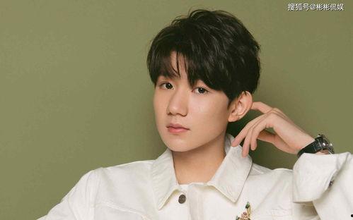 王源吃瓜假瓜图片,假瓜事件引发网友热议